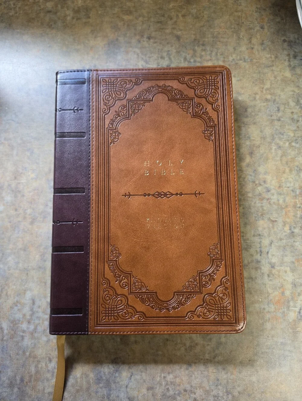KJV Giant Print Thinline Bible